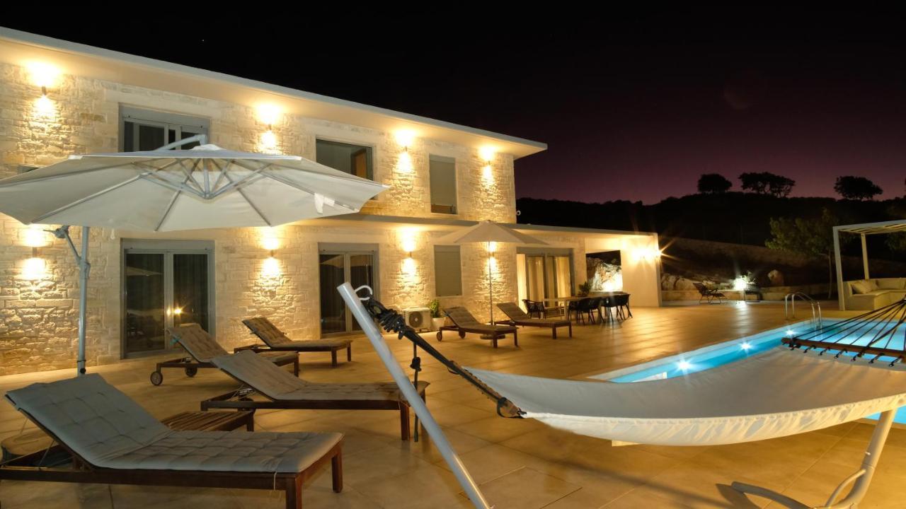 Eva Villas West With Infinity Pool & And Panoramic Sea View Gerani Chanion Exterior foto